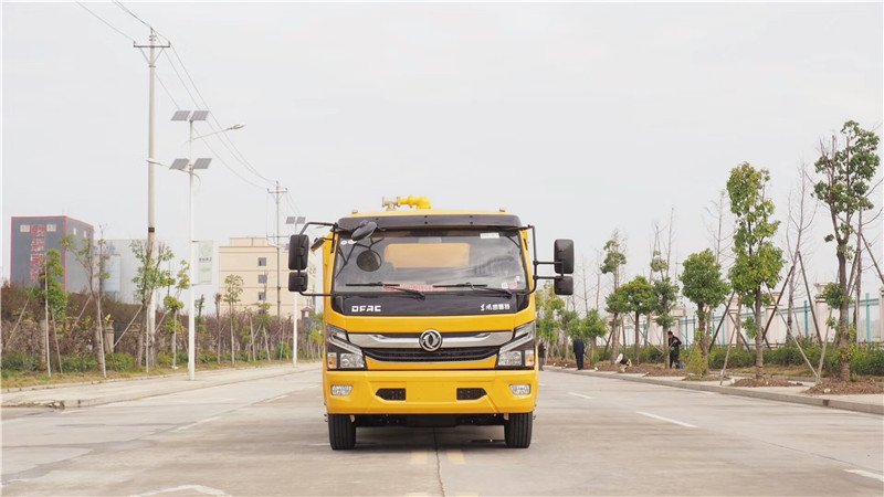 東風(fēng)大多利卡清洗吸污車|價(jià)格圖片|配置